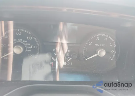 2006 Lincoln Town Car Signature from USA, damaged, VIN 1LNHM81W06Y642488